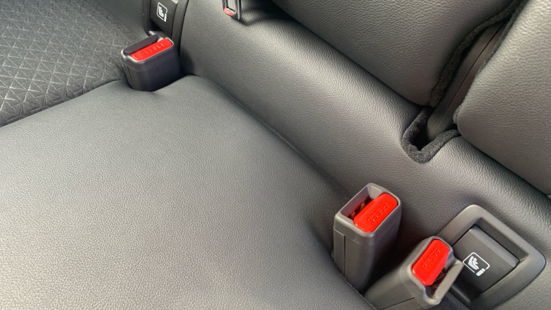 Nissan Juke 1.0 DiG-T N-Connecta 5dr Petrol Hatchback